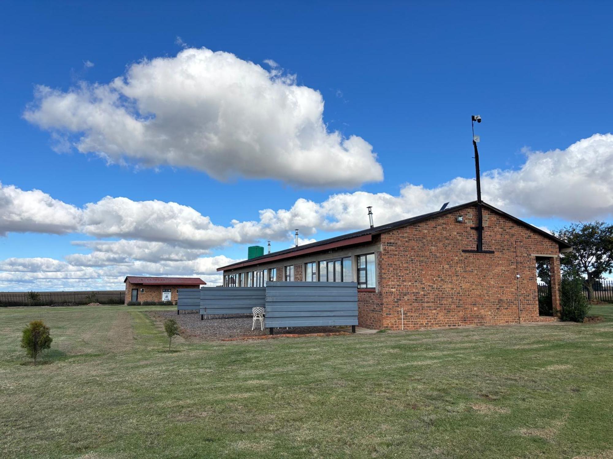Dewdrop Farm Stay Ermelo Exteriér fotografie